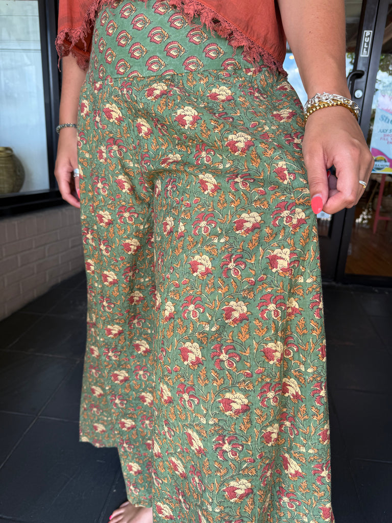Willow Springs Pants - Urban Mills Boutique