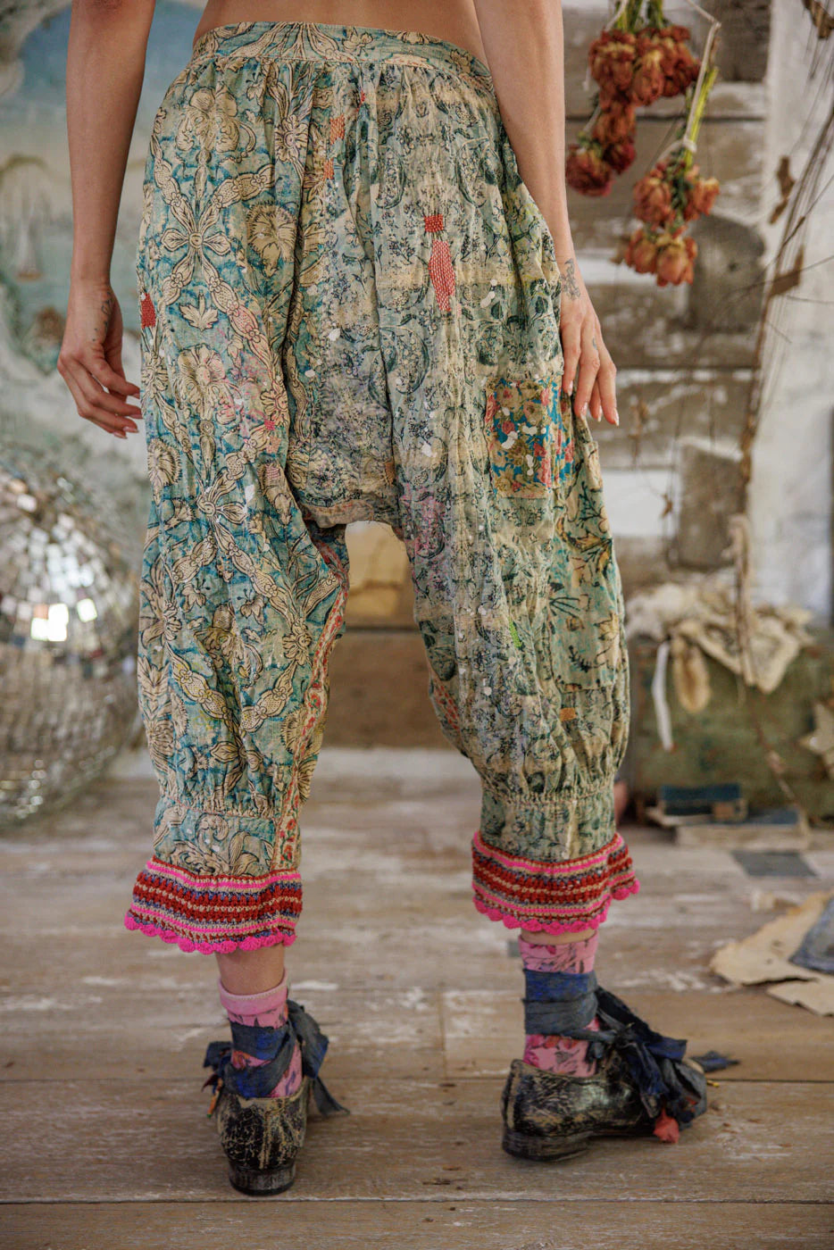 Bloomers 239 - Urban Mills Boutique