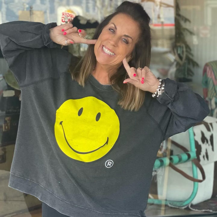 Smiley Sweatshirt - Urban Mills Boutique 