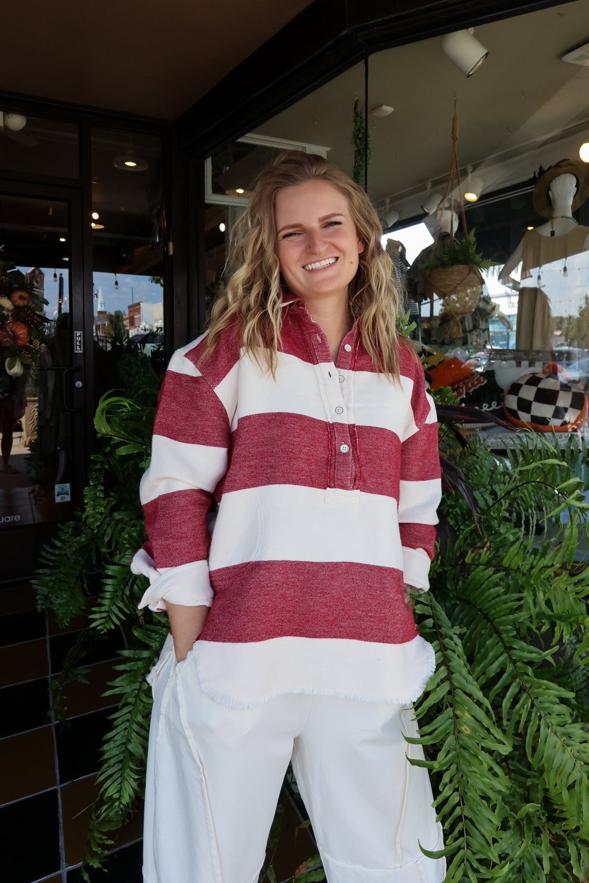 RED/CREAM Buffalo Stripe