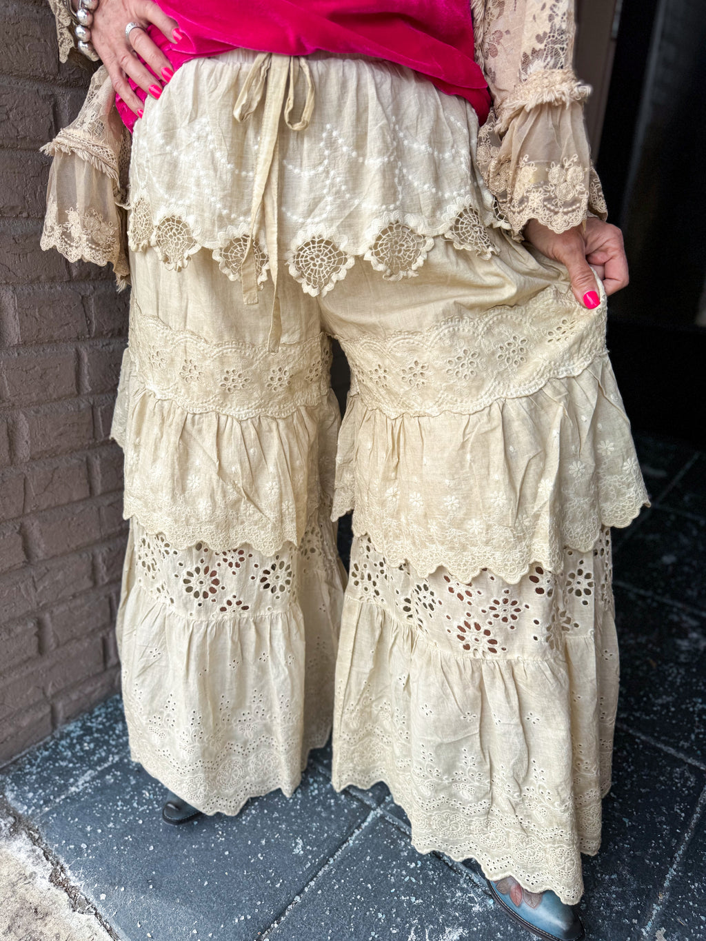 Frill Seeker Pants - Urban Mills Boutique