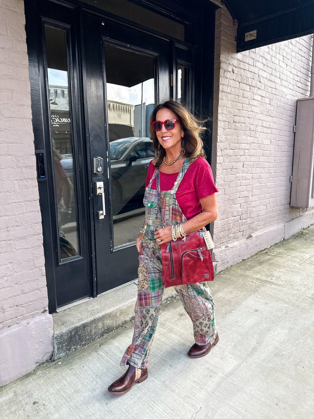 Travel Awaits Overhauls - Urban Mills Boutique