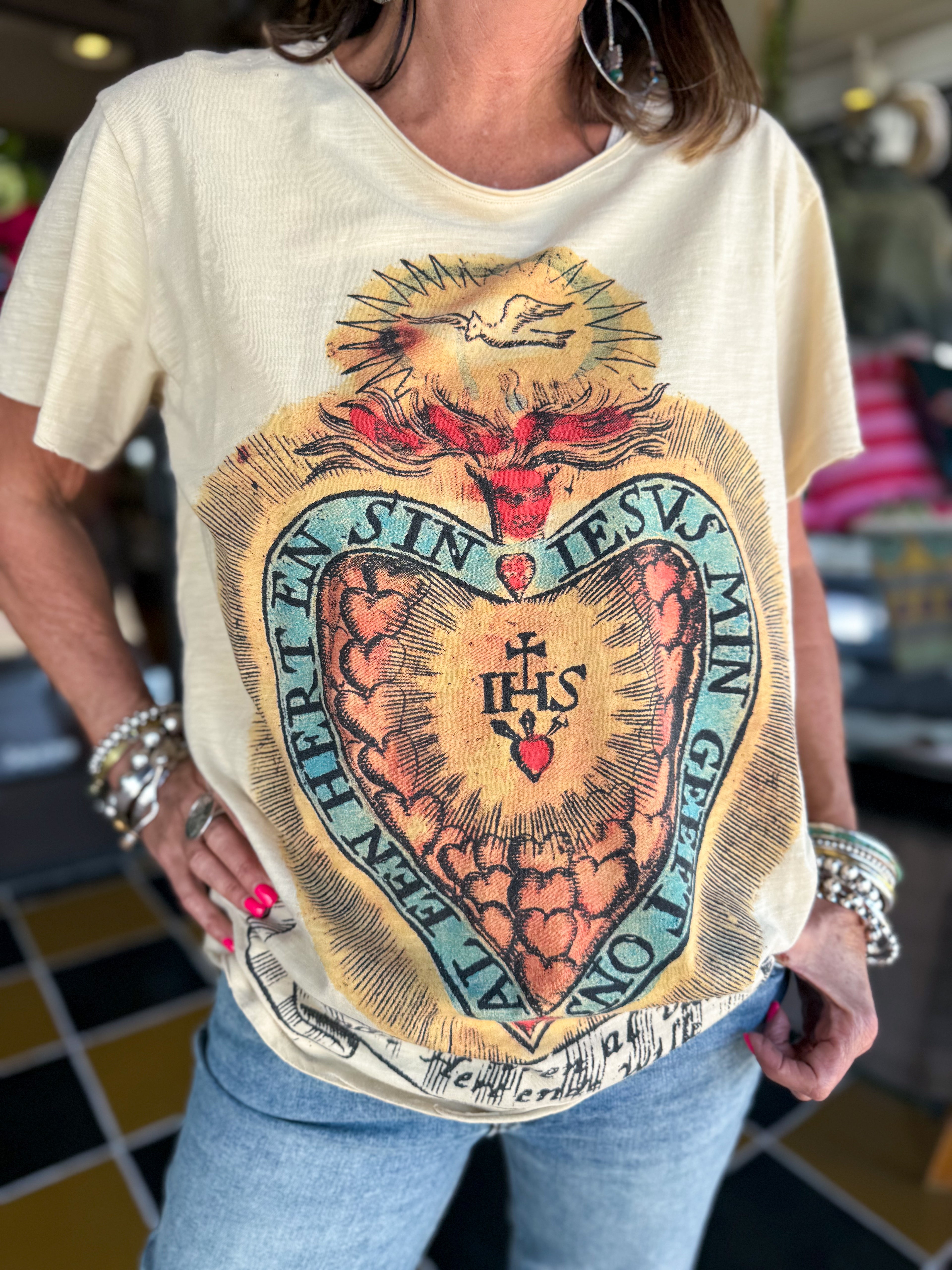 Divine Heart Tee - Urban Mills Boutique