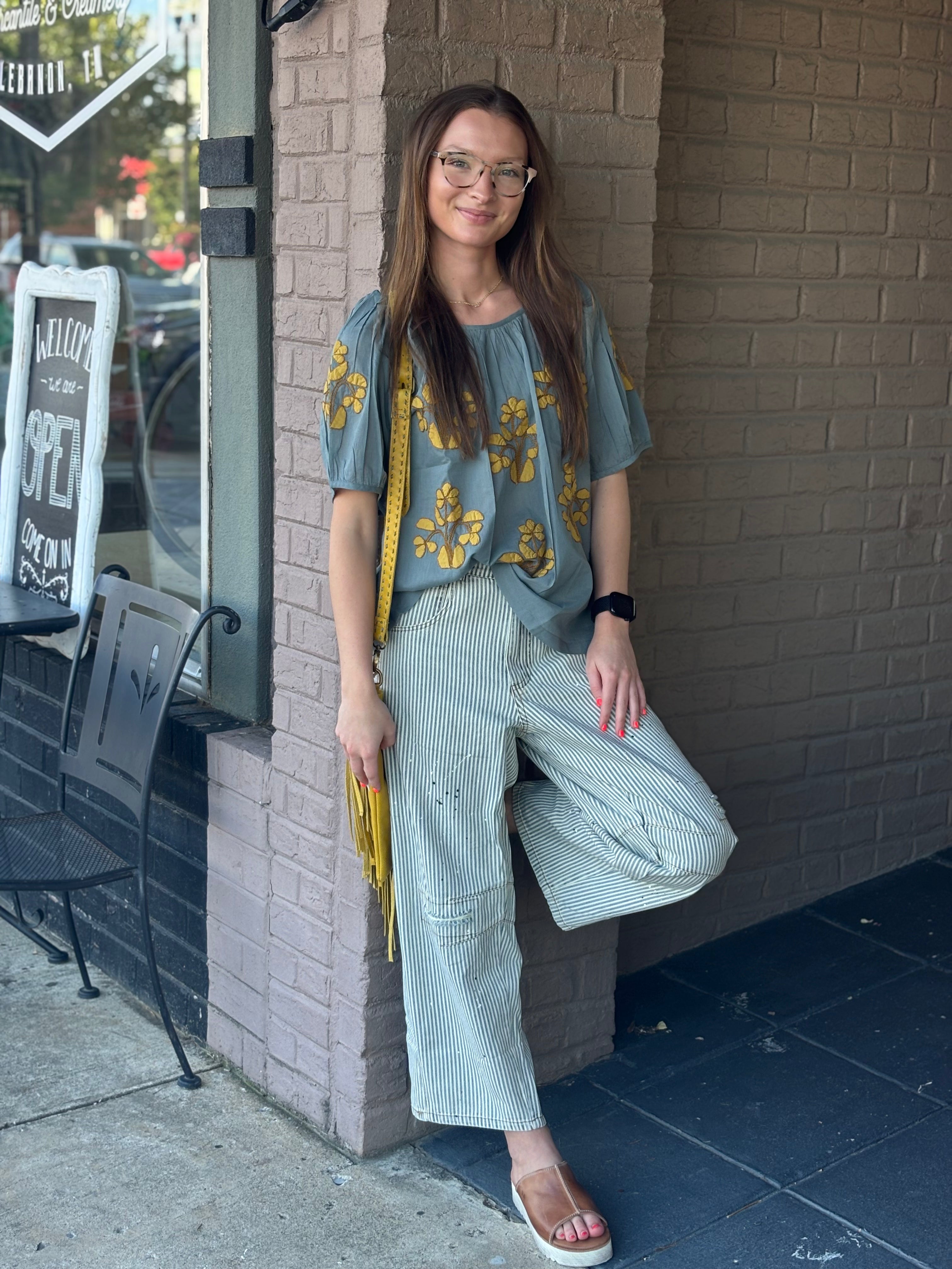 Applique Peasant Top - Urban Mills Boutique