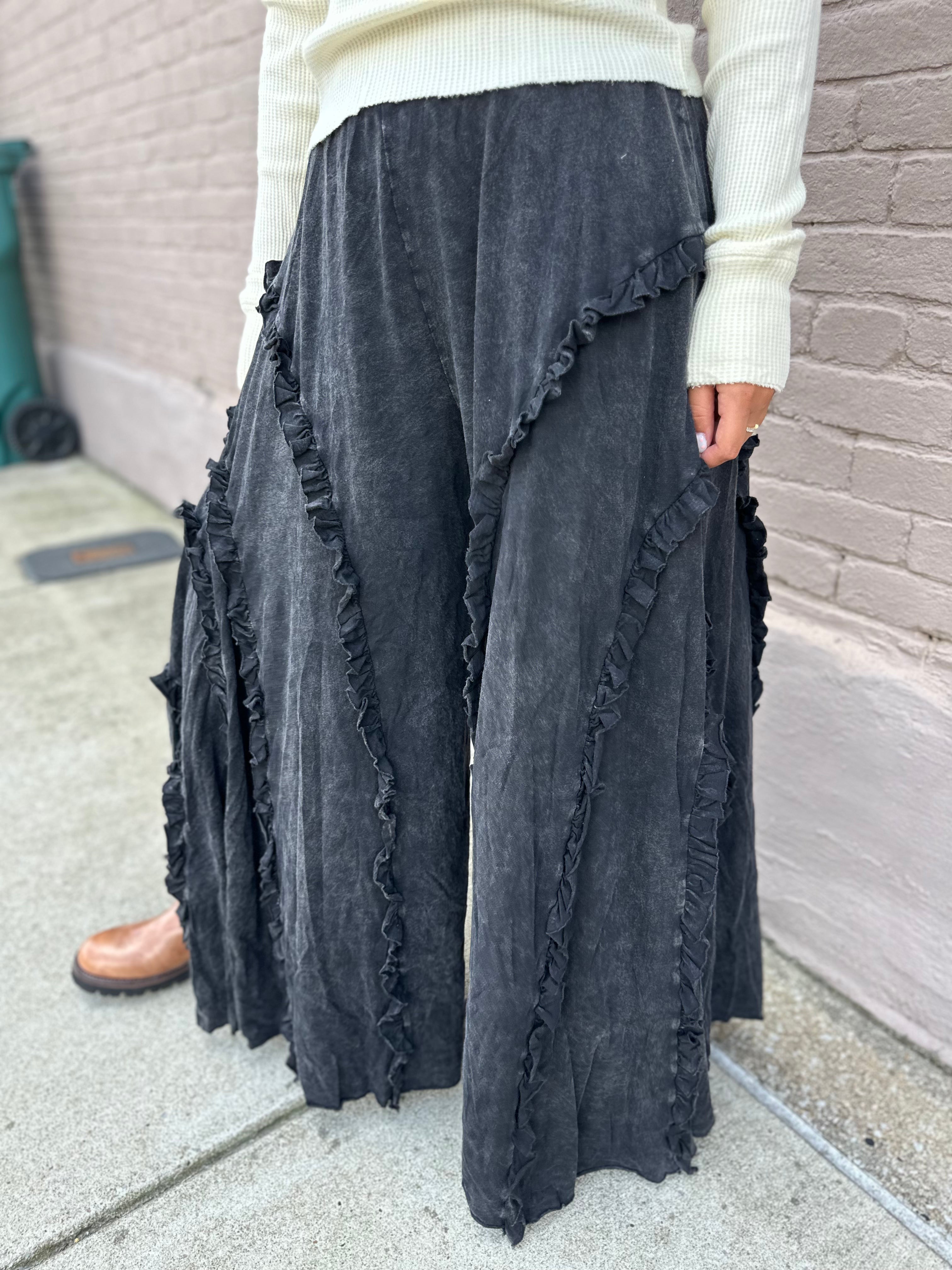 Blck Ruffled Flare Pants - Urban Mills Boutique