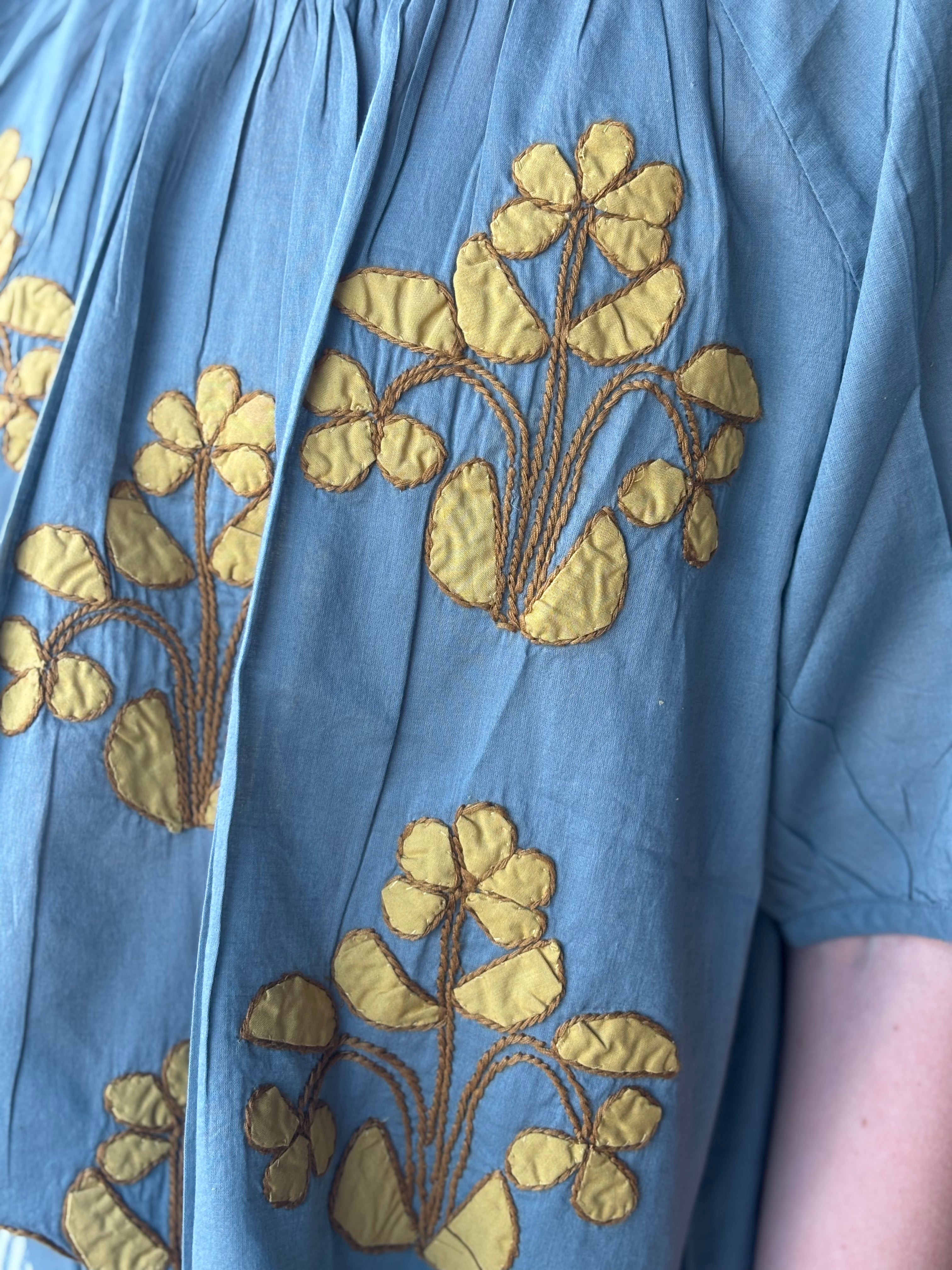 Applique Peasant Top - Urban Mills Boutique