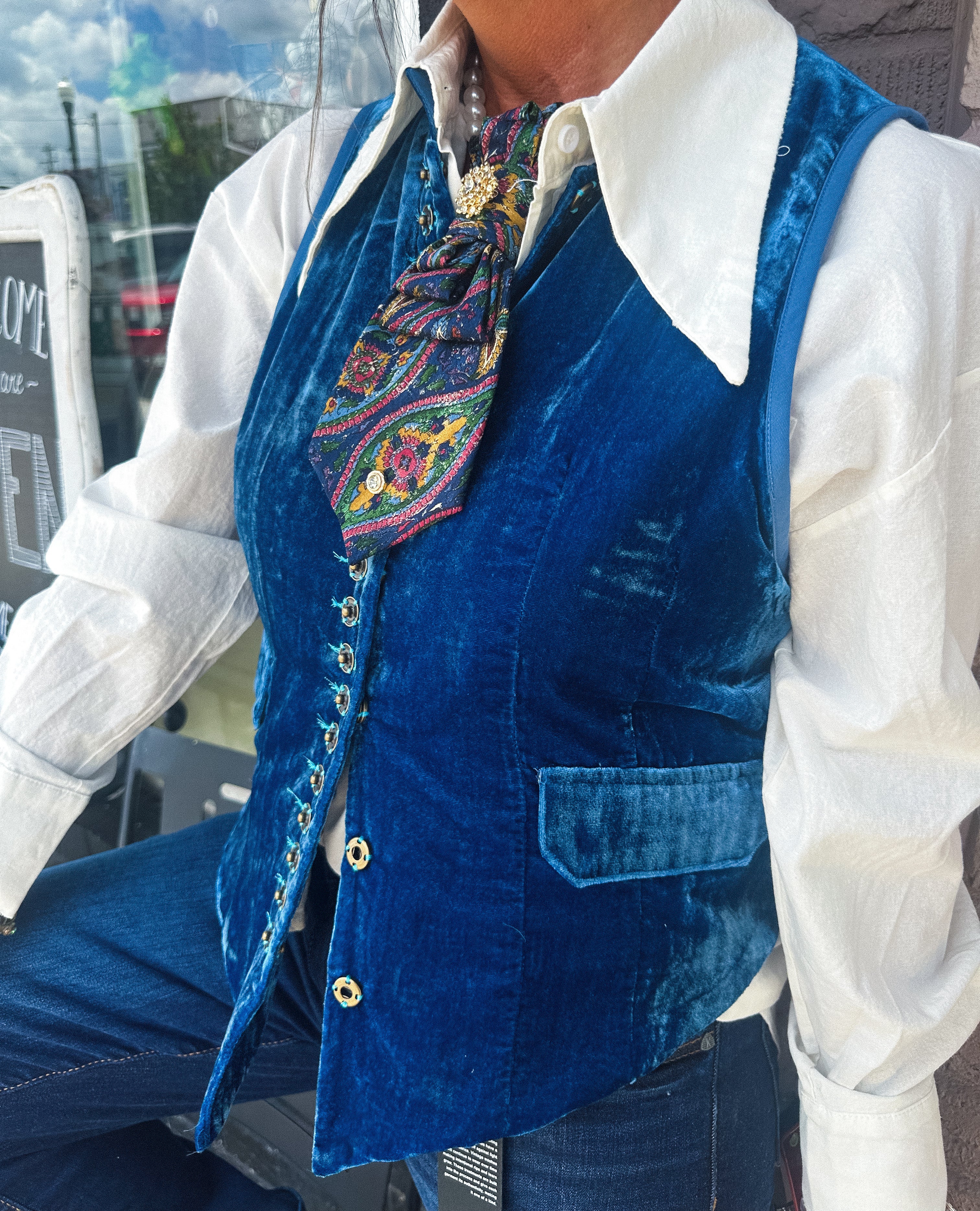 Mesmerized Velvet Vest - Urban Mills Boutique