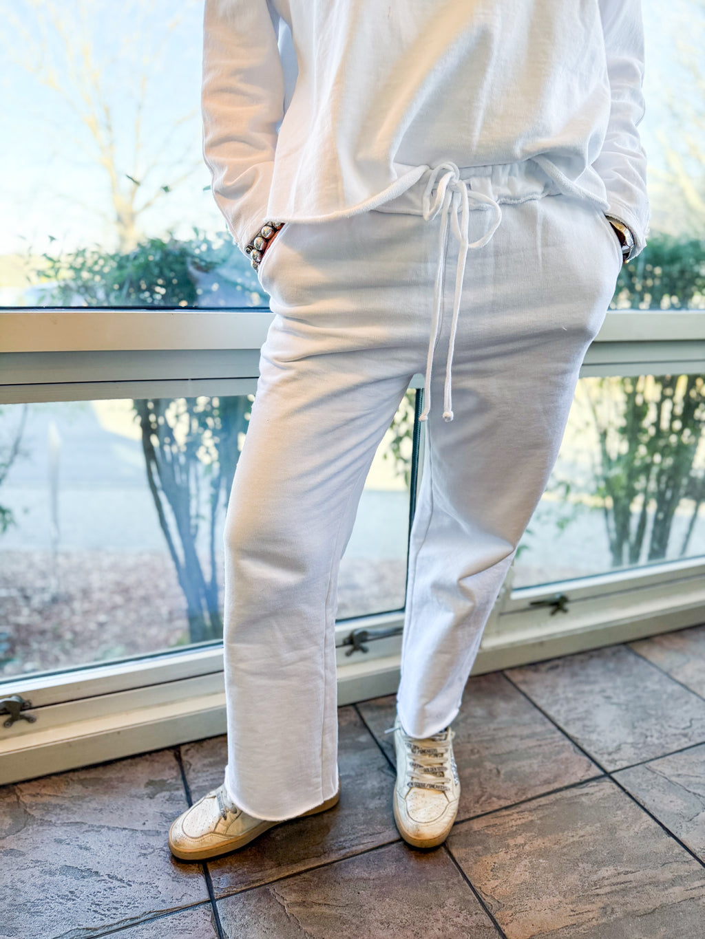 Windy Cropped Joggers White - Urban Mills Boutique
