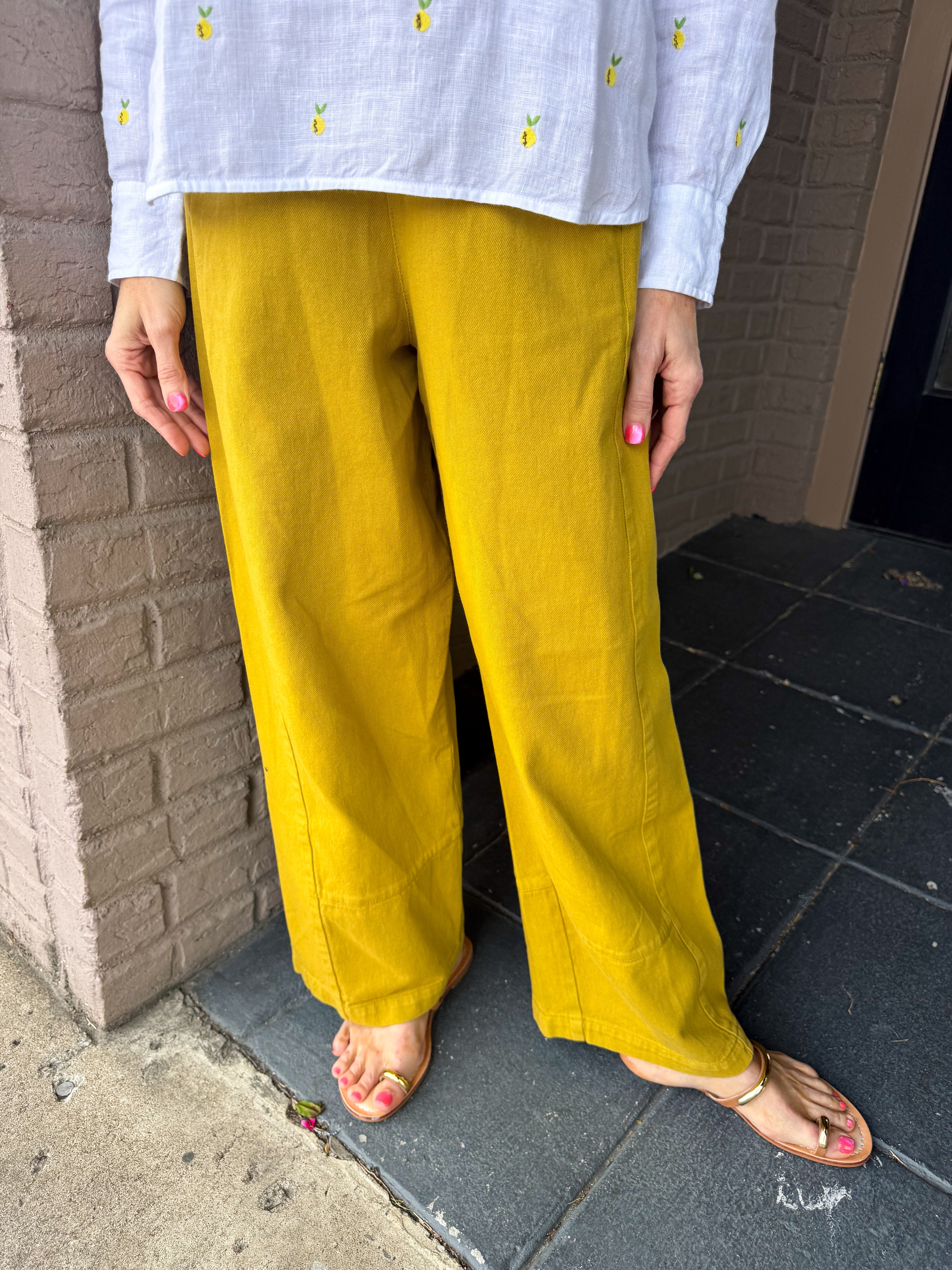 Linen Lemon Shirt - Urban Mills Boutique