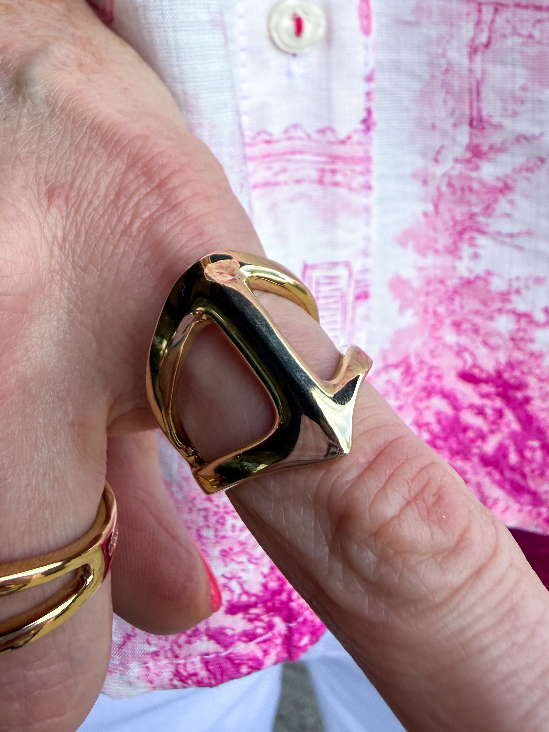 Gold Pointed Ring - Urban Mills Boutique