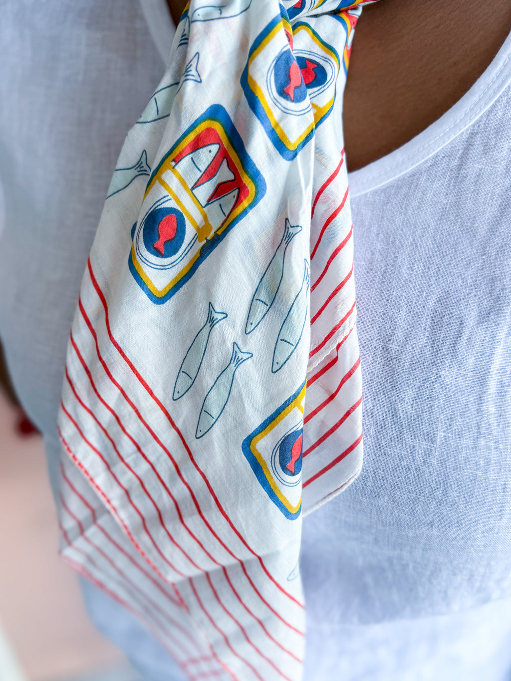 WHITE V-Neck Shirt - Urban Mills Boutique