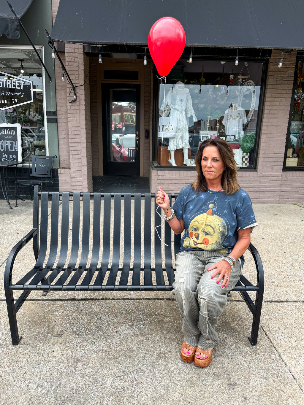 Moon Wander Tee - Urban Mills Boutique