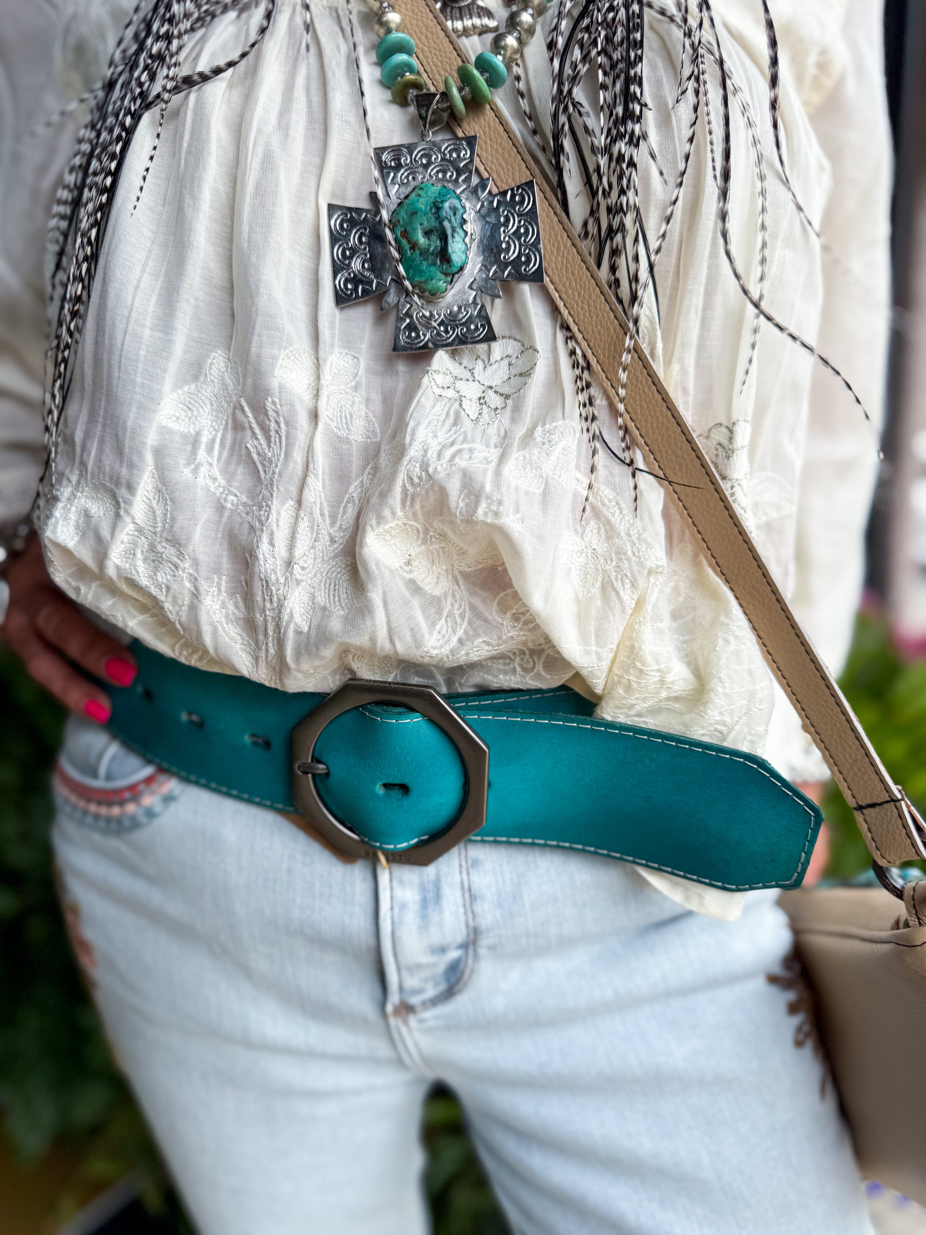Bird Embroidered Top - Urban Mills Boutique