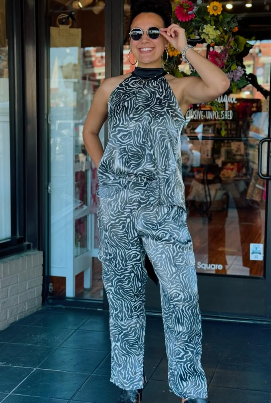 Hunter Oscar Top - Urban Mills Boutique