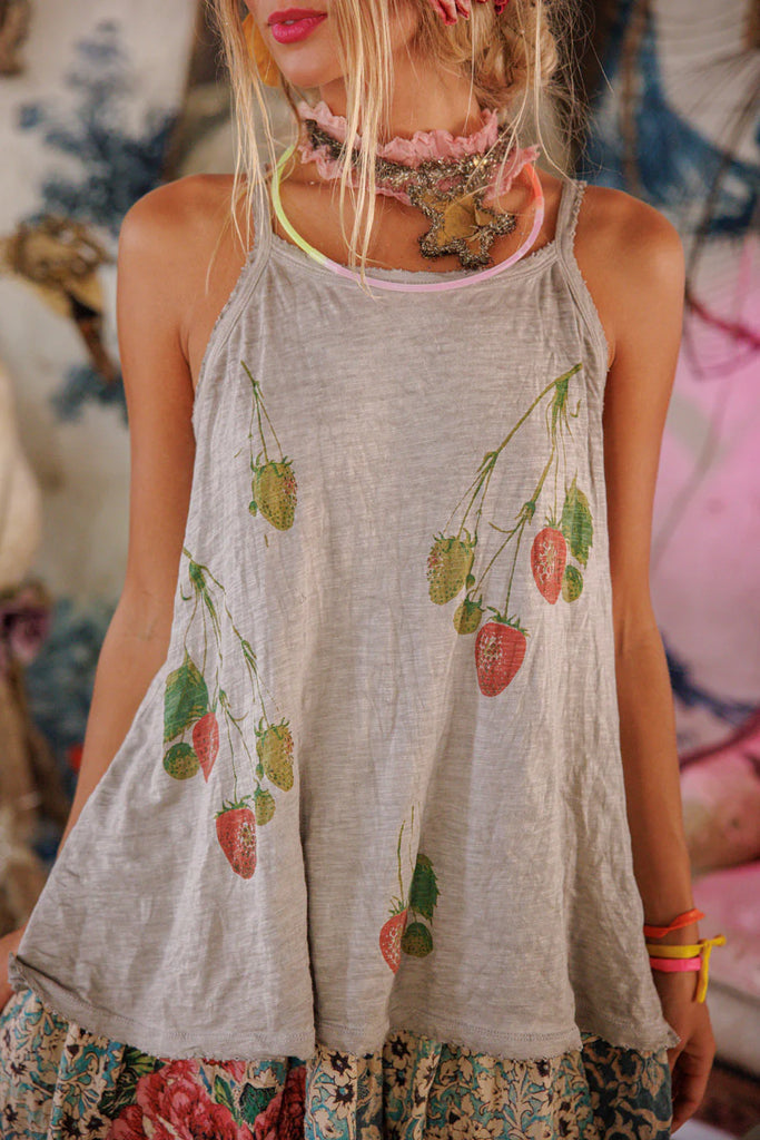 Tank 426 - Urban Mills Boutique