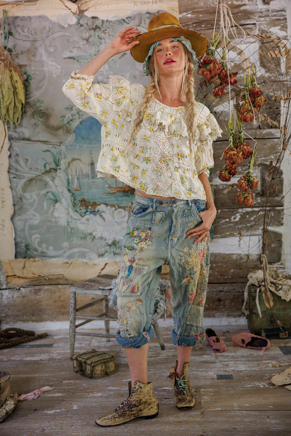 Top 1283 - Urban Mills Boutique
